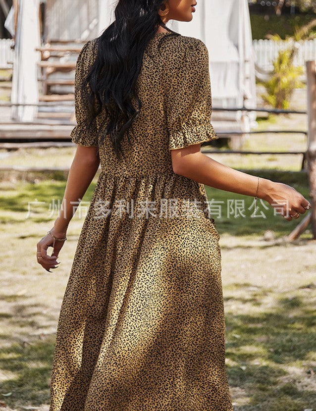 Fashionable V-Neck Dress for Casual Summer Style