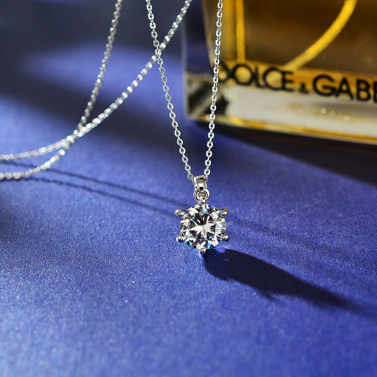 Rose Gold Star Pendant Necklace with Zirconia (Women’s)