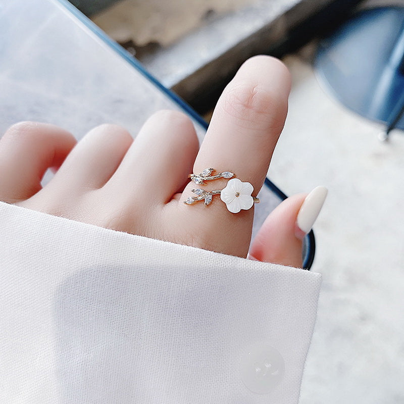 Sweet Shell Diamond Flower Ring for Women’s Dating