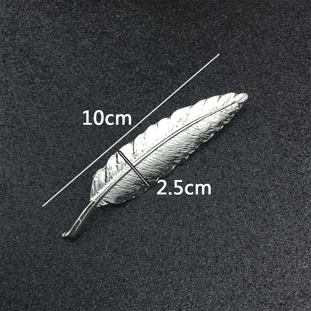 Men's Gold Metal Feather Brooch - Fashion Accessory