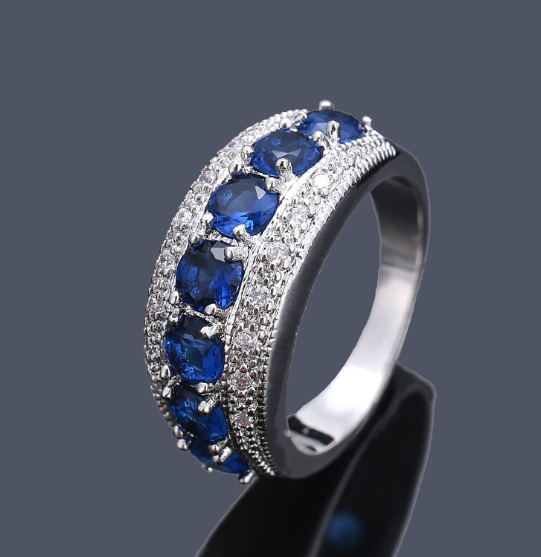 Olive Green Zircon Ring - Stylish Fashion Jewelry