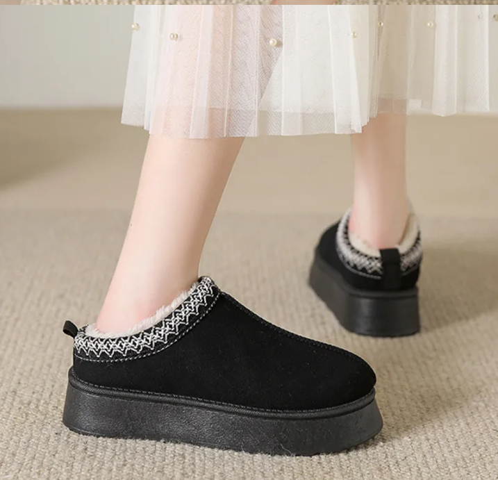 Baotou Plush Half Slippers Home Snow Boots Women's Fleece Warm Thick Bottom Cotton Shoes Ankle Flats