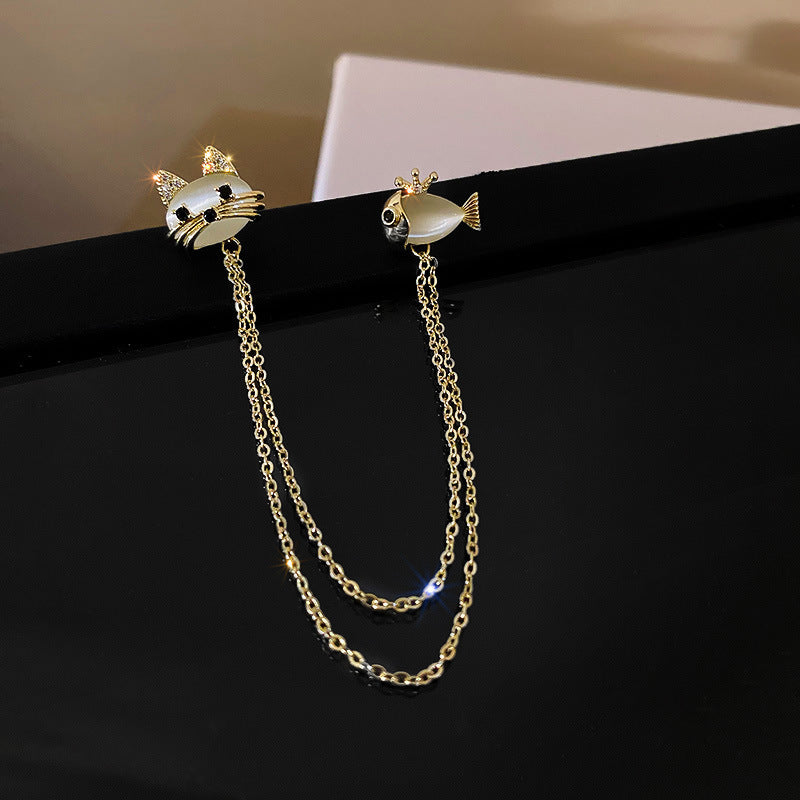 Pearl and Diamond Floral Brooch for Women’s Fashion