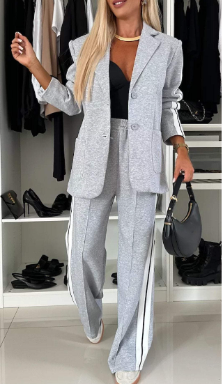 Lara Stylish Blazer Set for Women (One Set)