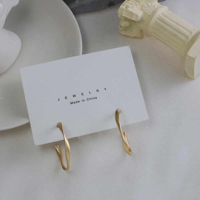 Chic Stud Earrings, Circle Earrings, Minimalist Ear Clips