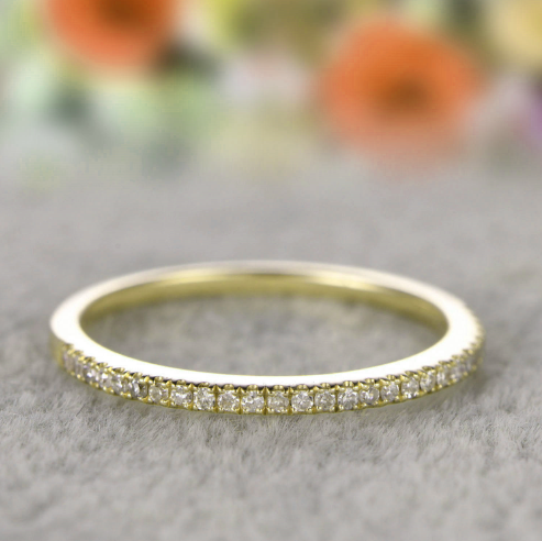 Women’s Simple Gold-Plated Zirconia Stackable Ring
