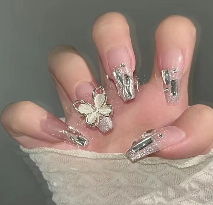 Broken Diamond Baroque Style Fake Nail Pieces - Pink