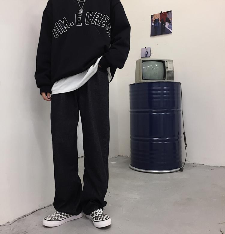 Wide-Leg Jeans Pants