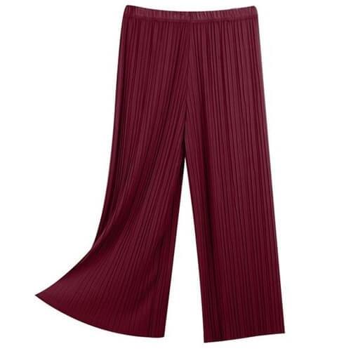 Women’s High-Waisted Pleated Wide-Leg Pants (Black)