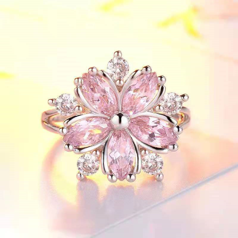 European-American Alloy Geometric Flower Ring Jewelry
