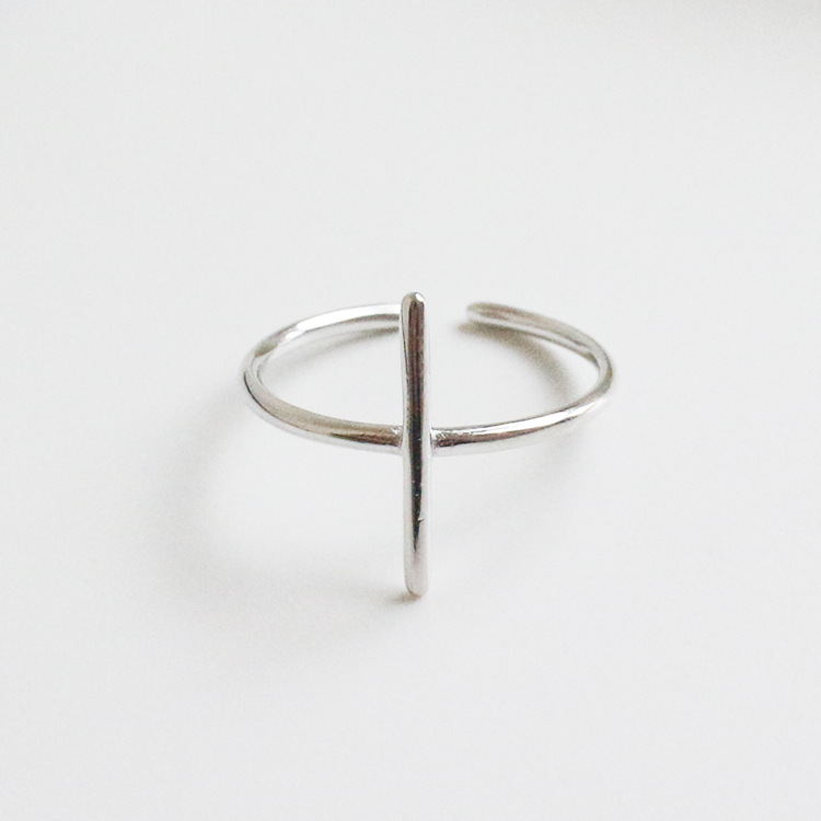Minimalist Fashion Ring, Cross Cylinder Geometric Ring