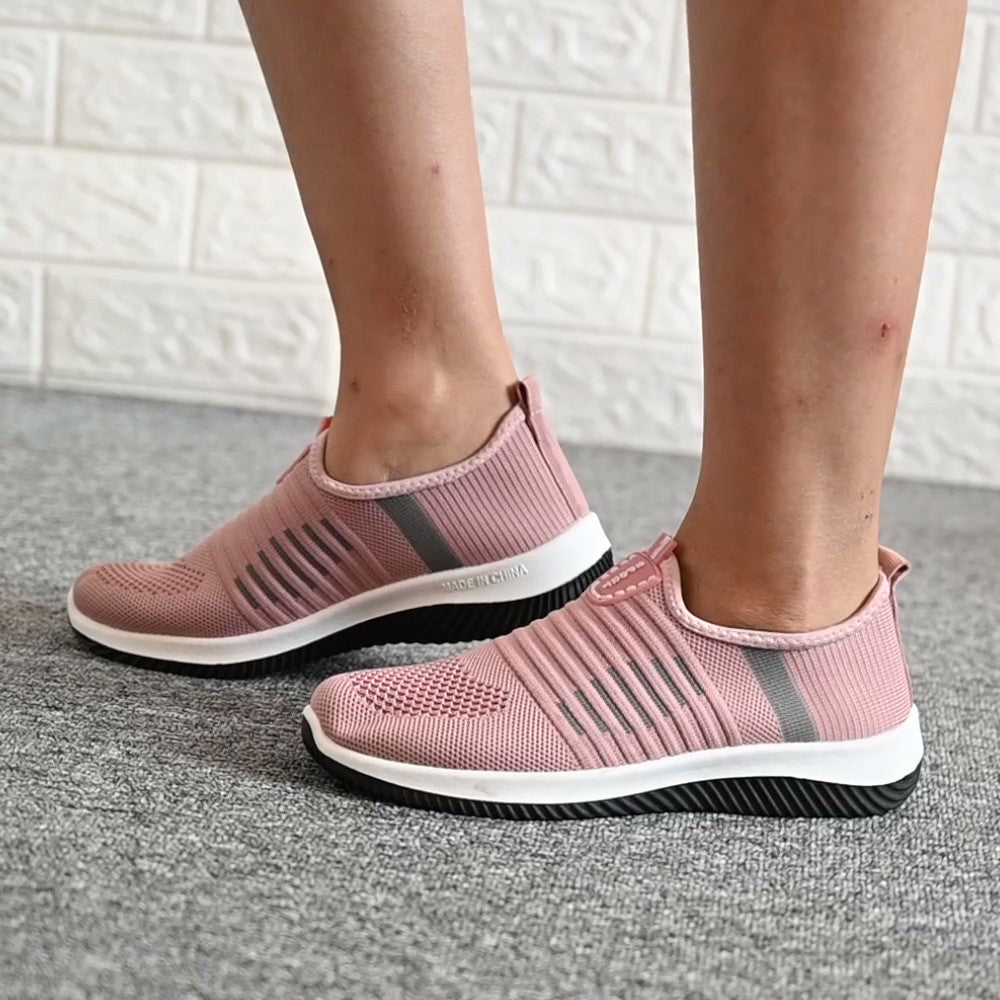 Women’s Summer Breathable Soft Sole Beijing Sneakers