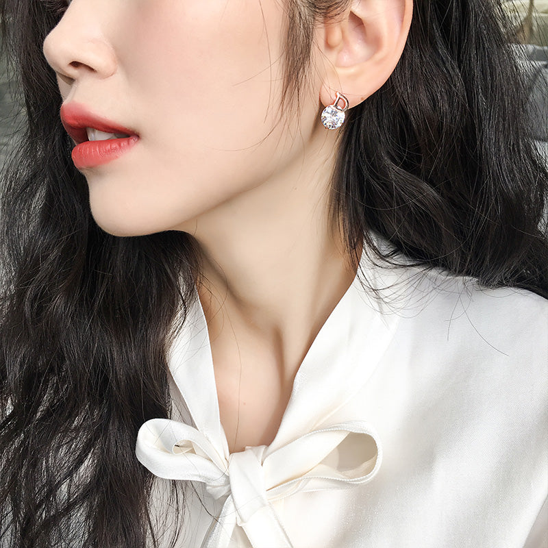 Simple Shiny Asymmetric Earrings for Women’s Parties