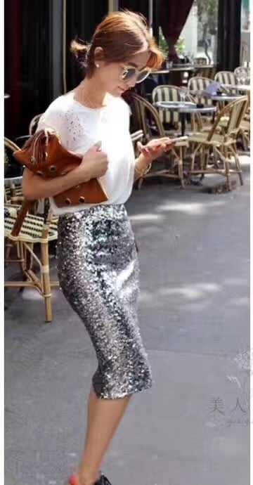 All-Matching Elastic Waist Women’s Sequined Mid Skirt