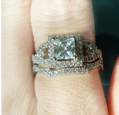 Fashion Square Zirconia Cross-Set Couple Rings