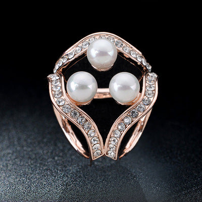 Fashion Crystal Scarf Clip with Rhinestone Inlay
