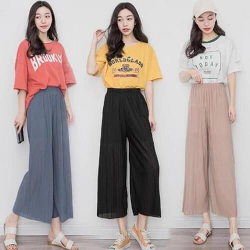 Women’s High-Waisted Pleated Wide-Leg Pants (Black)