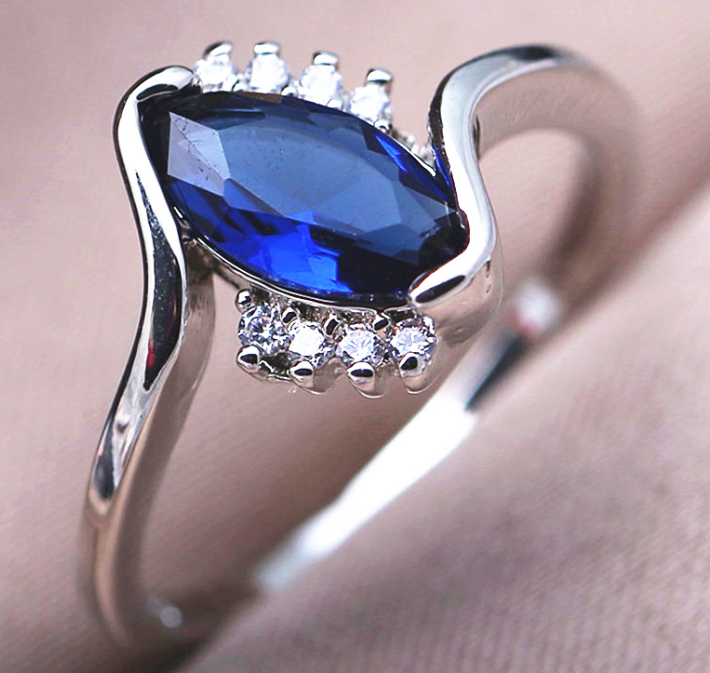 Elegant Ring Jewelry - Stylish Finger Accessory