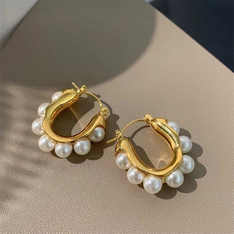 Vintage U-Shaped Pearl Earrings for Women (Unique Design)