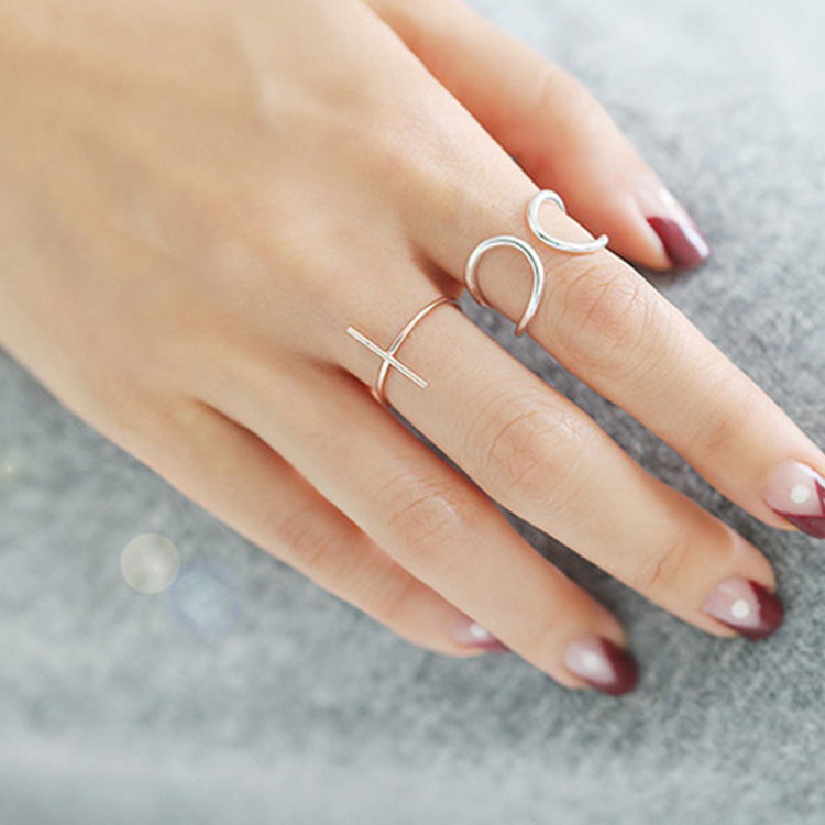 Minimalist Fashion Ring, Cross Cylinder Geometric Ring
