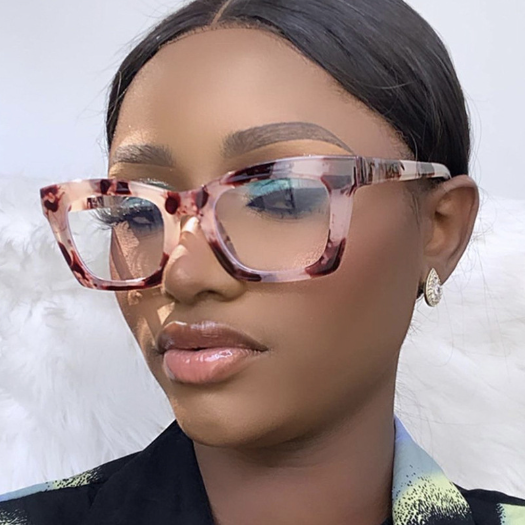 Trendy Anti-Blue Light Glasses Frame for Women