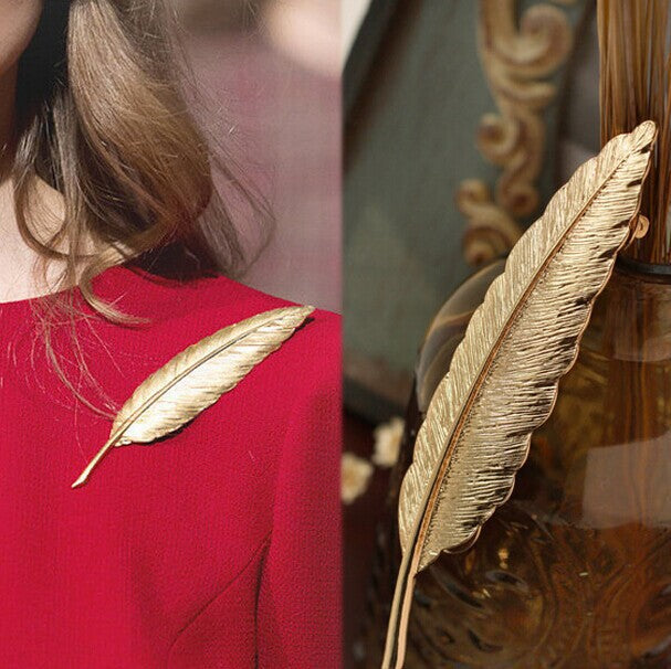 Men's Gold Metal Feather Brooch - Fashion Accessory