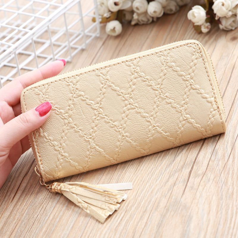 Fashionable Women’s Purse with Large Capacity and Tassels