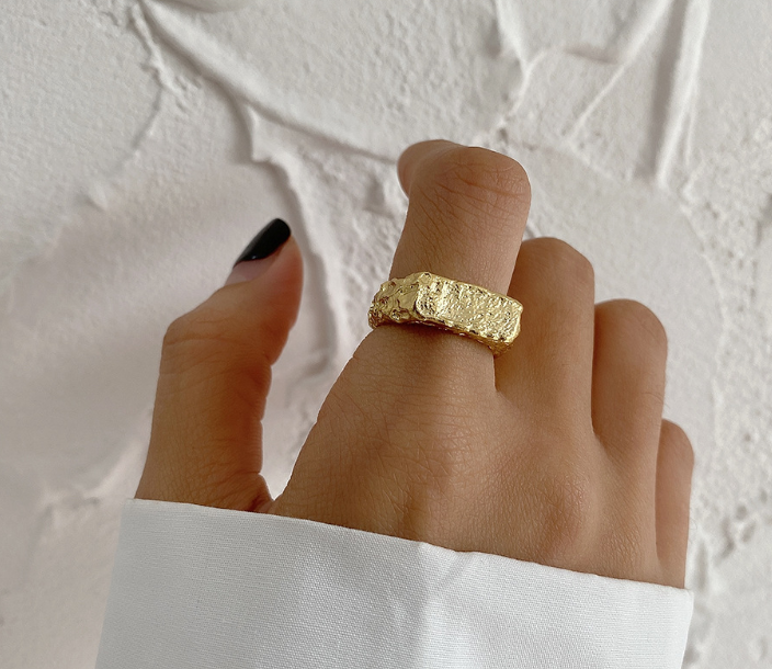 Simple Irregular Rectangular Ring for Women’s Fashion