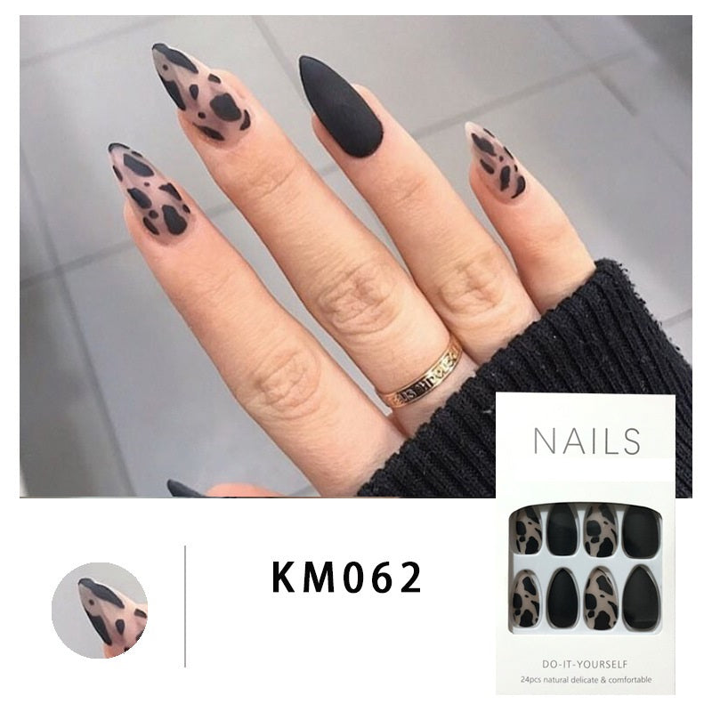 Autumn Winter Celebrity Nail Patch Set (False Nails)