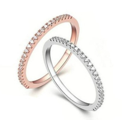 Women’s Simple Gold-Plated Zirconia Stackable Ring