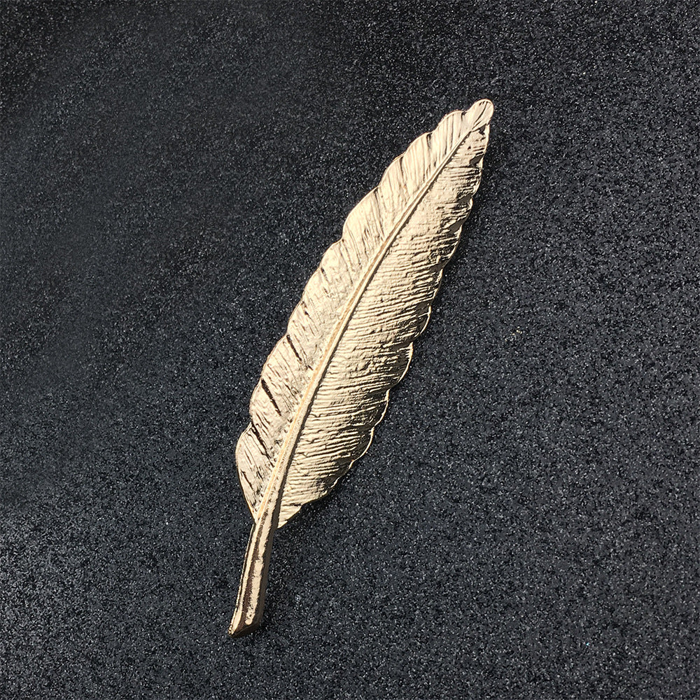 Men's Gold Metal Feather Brooch - Fashion Accessory