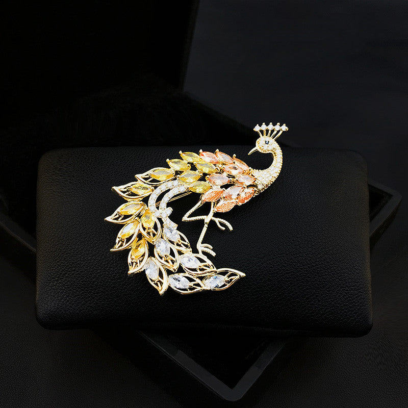 Elegant Peacock Brooch for Women’s Suit Accessories