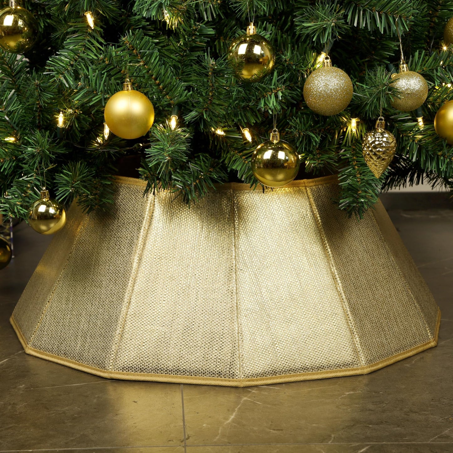 Blissun Fabric Christmas Tree Collar Shiny Christmas Tree Ring Willow Christmas Tree Skirt for Christmas Tree Decorations (Shiny Gold)