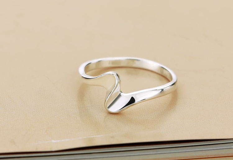 Silver Plated Lightning Ring for Women’s Jewelry