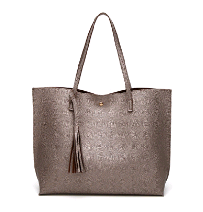 2020 Fashion Women's Shoulder Bag with Tassels